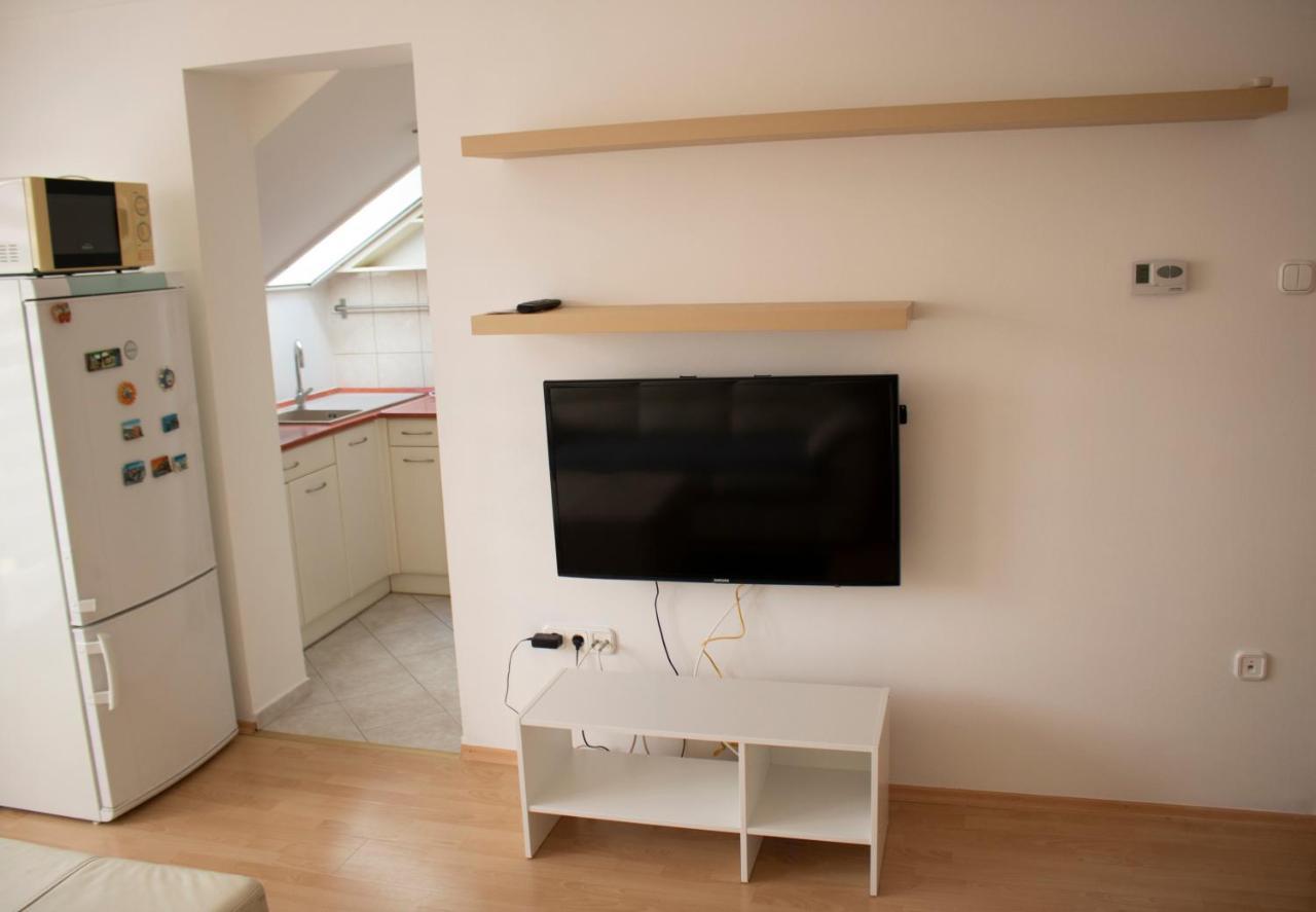 Csalogany Apartman Διαμέρισμα Szekszárd Εξωτερικό φωτογραφία