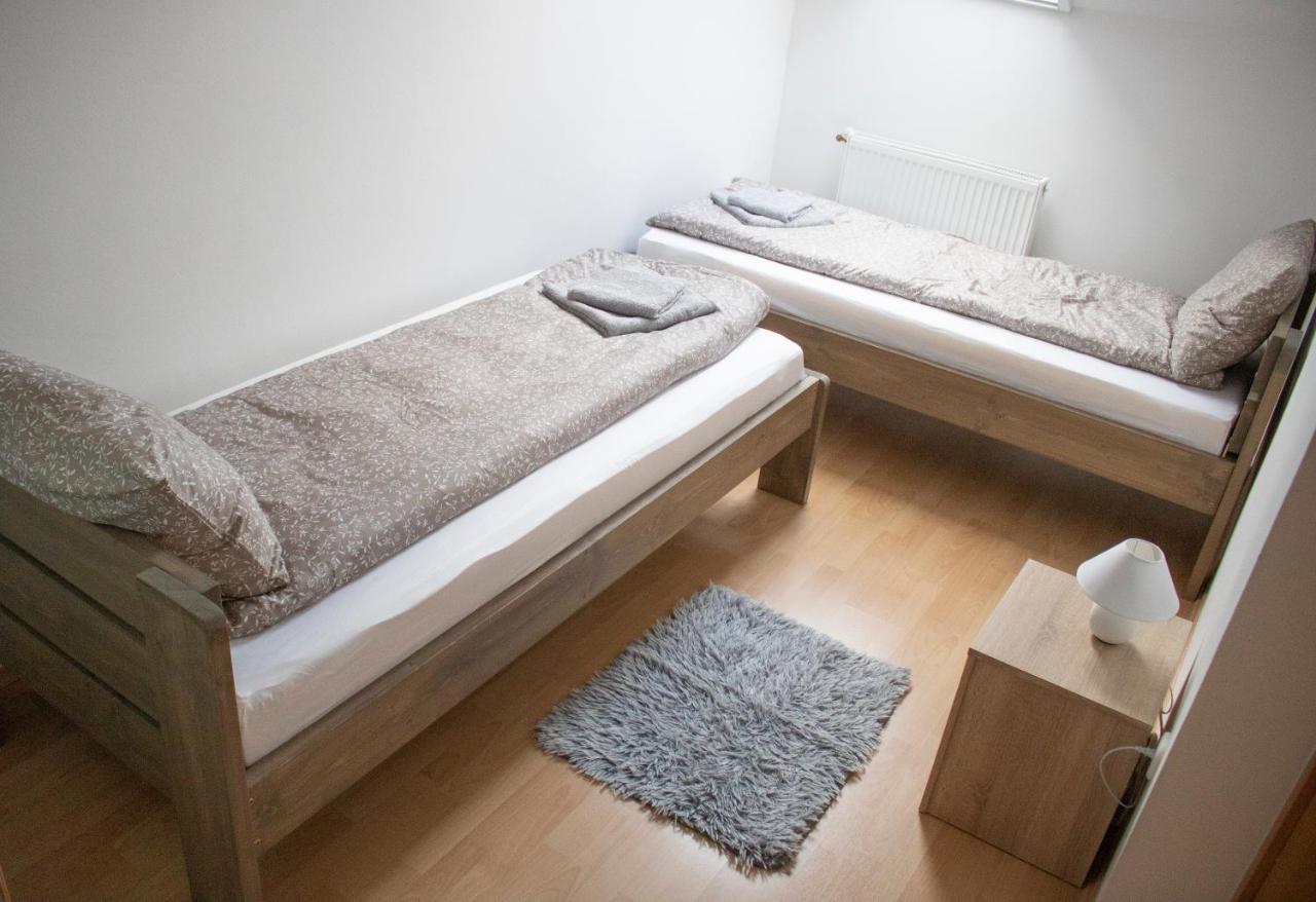 Csalogany Apartman Διαμέρισμα Szekszárd Εξωτερικό φωτογραφία