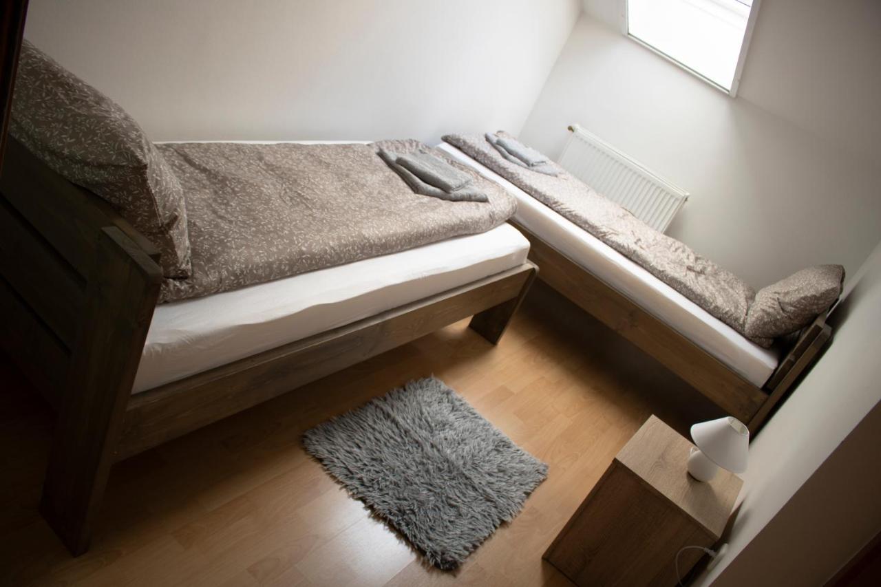 Csalogany Apartman Διαμέρισμα Szekszárd Εξωτερικό φωτογραφία
